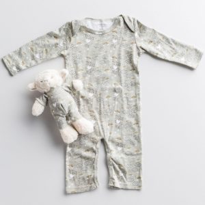 gifts-babyclothes-allthingsfaithful